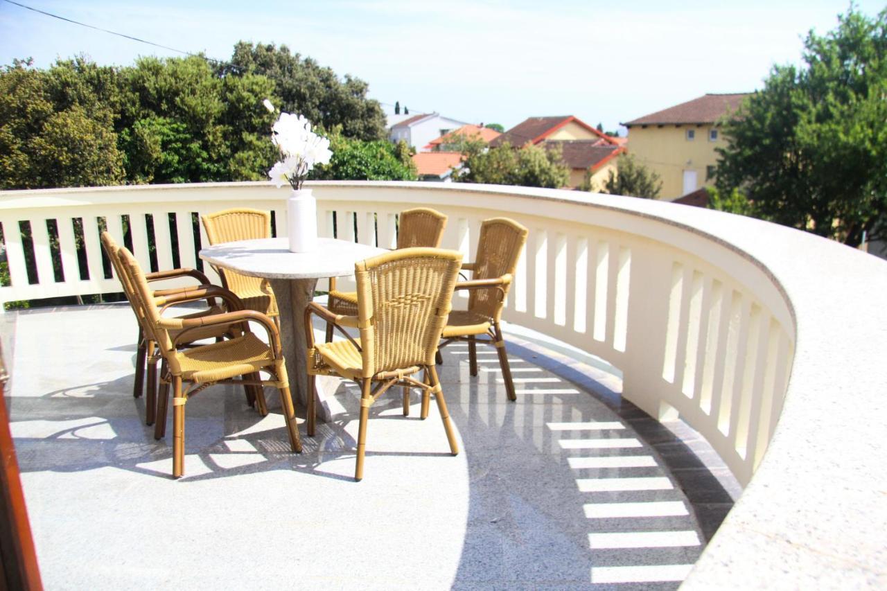 Lusi House Villa Sveti Filip i Jakov Kültér fotó